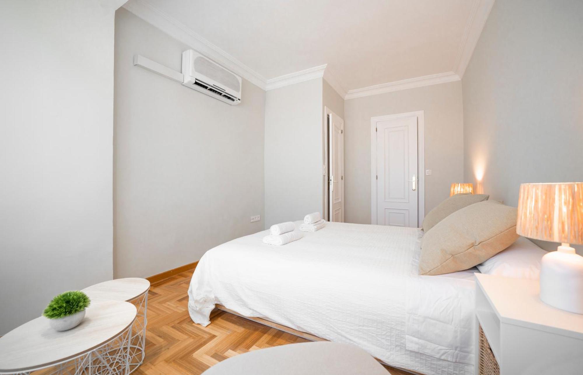 Enjoygranada Recogidas Homes Grenada